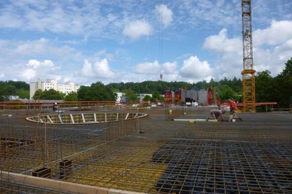 Decke ber EG mit Stahlbewehrung und ovaler Deckenffnung